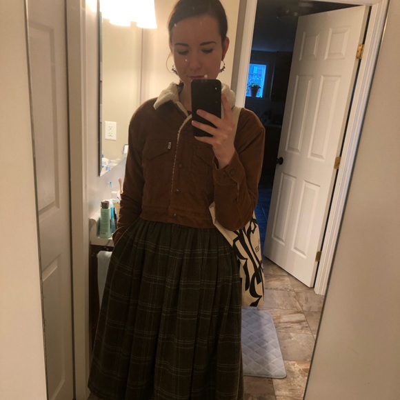 Levi’s cropped corduroy jacket with faux sheepskin lining - Picture 3 of 8